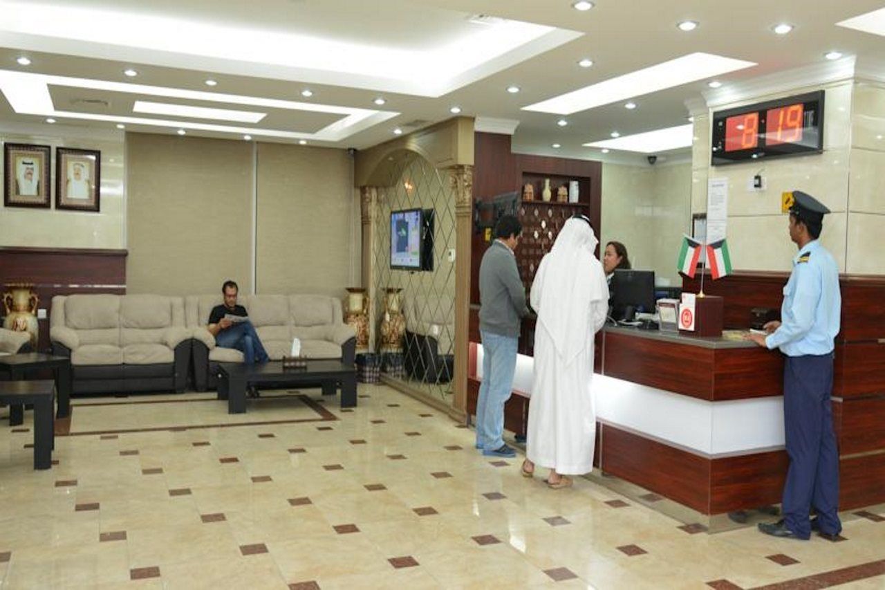 艾尔穆汉纳广场酒店 Salmiya 外观 照片