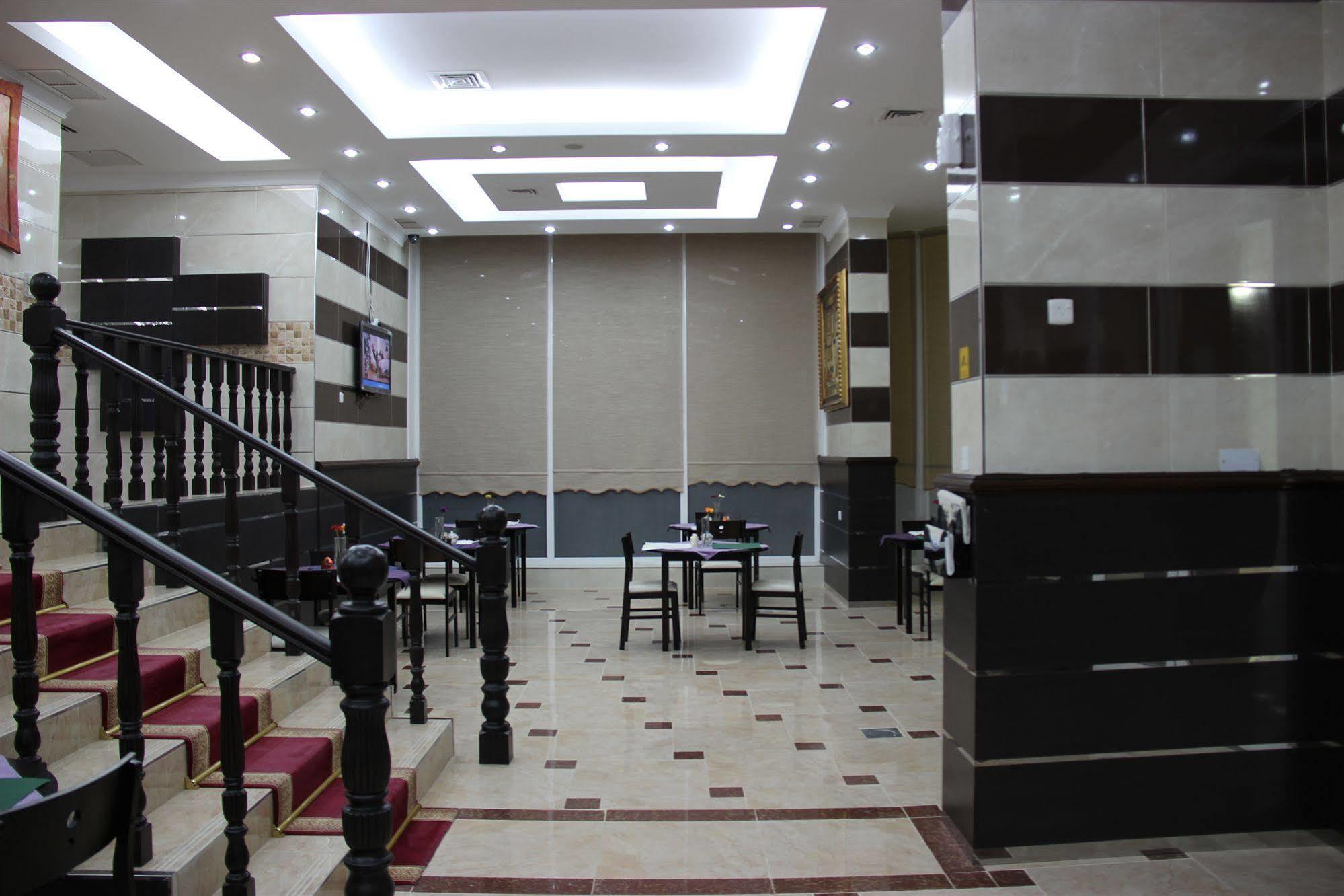 艾尔穆汉纳广场酒店 Salmiya 外观 照片